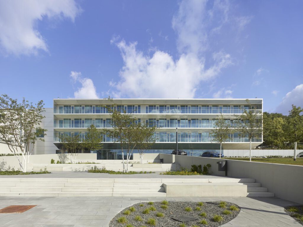 Firmengebäude der Fira MEDICE